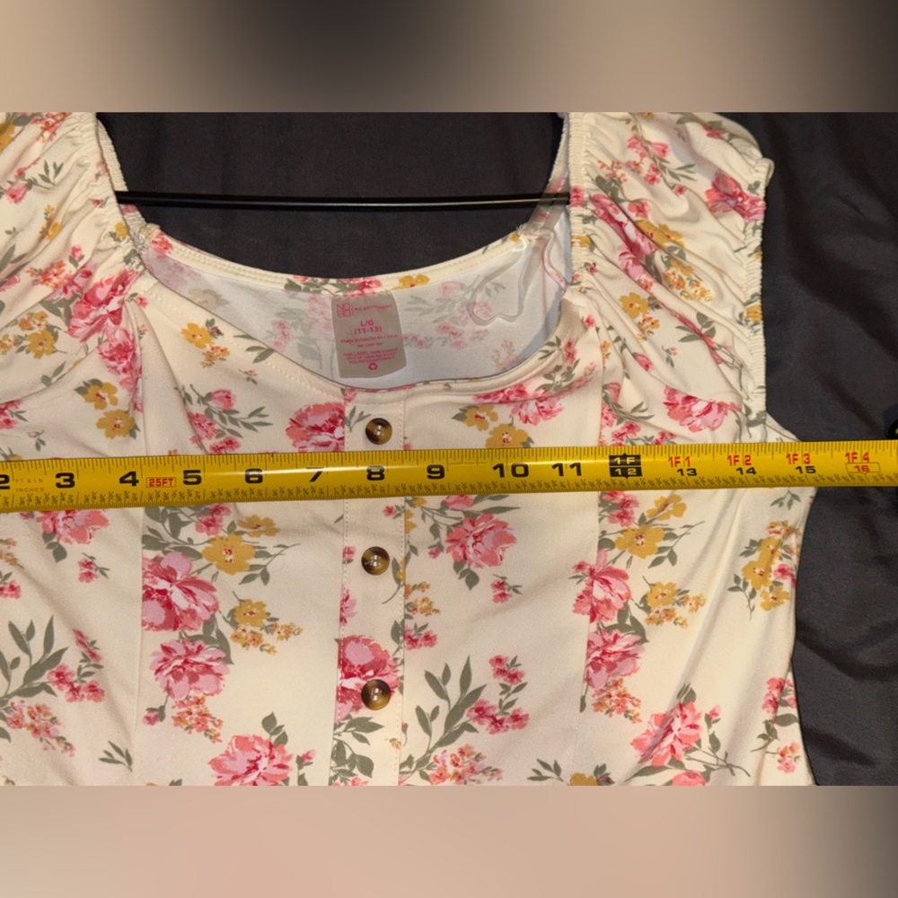 Lg Floral Woman’s Dress with Rope Belt! - Picture 6 of 7